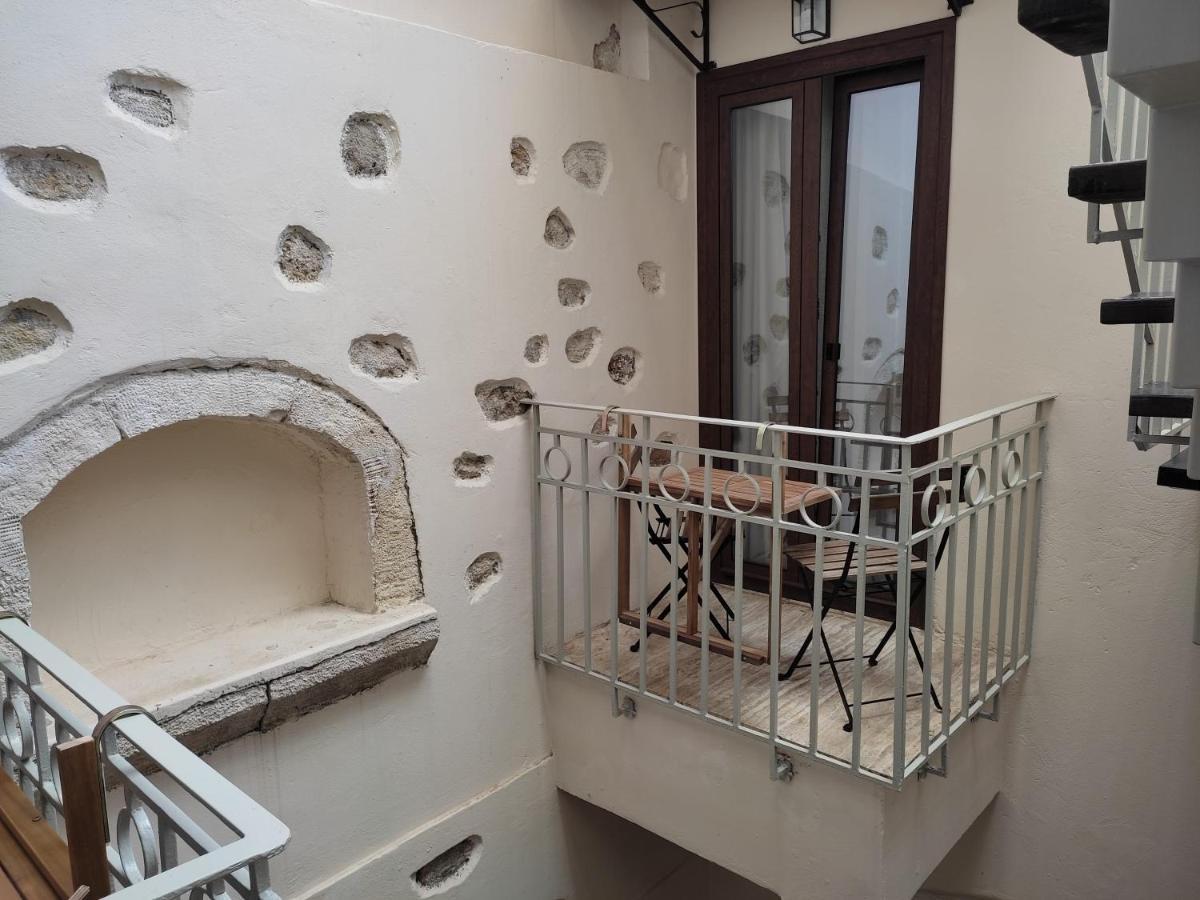 Loggia Traditional Suites Rétino Exterior foto